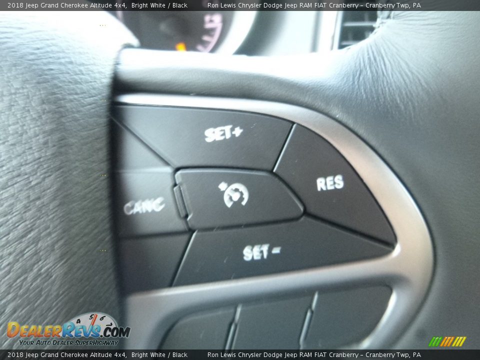 2018 Jeep Grand Cherokee Altitude 4x4 Bright White / Black Photo #19