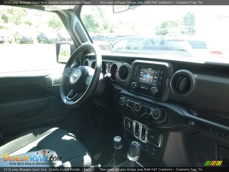 2018 Jeep Wrangler Sport 4x4 Granite Crystal Metallic / Black Photo #11