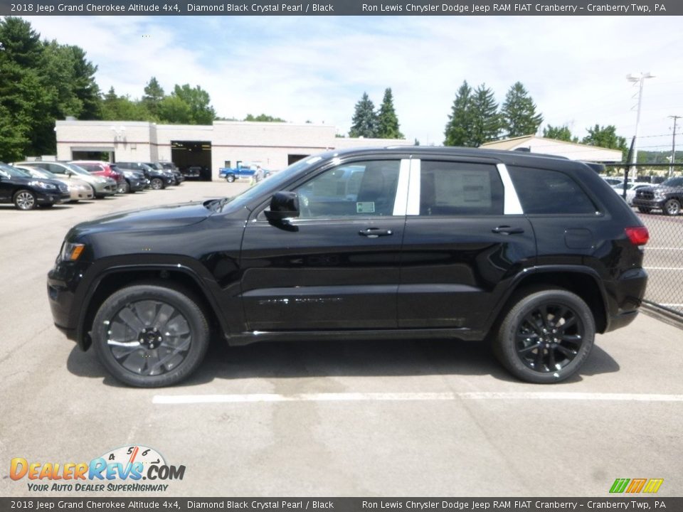 2018 Jeep Grand Cherokee Altitude 4x4 Diamond Black Crystal Pearl / Black Photo #2