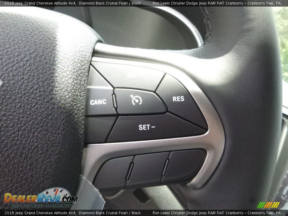 2018 Jeep Grand Cherokee Altitude 4x4 Diamond Black Crystal Pearl / Black Photo #16