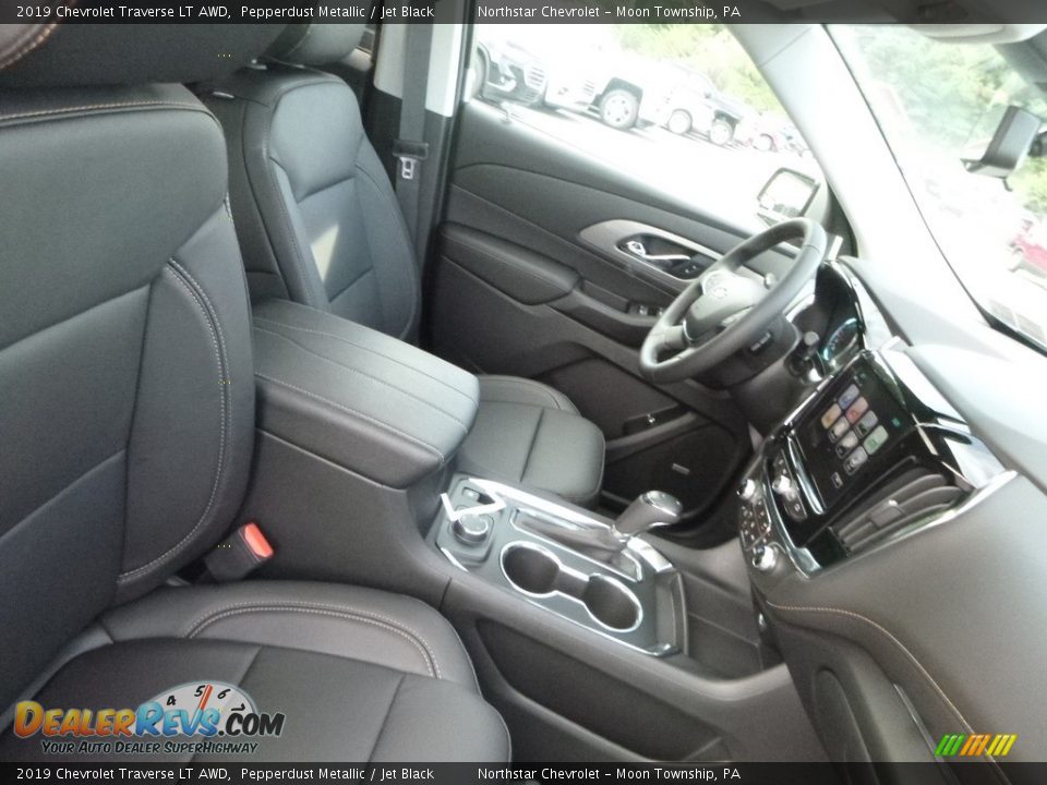 2019 Chevrolet Traverse LT AWD Pepperdust Metallic / Jet Black Photo #10