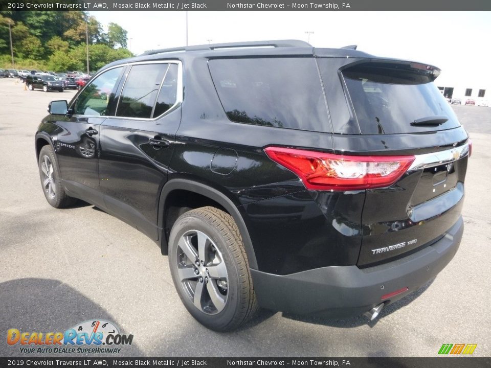 2019 Chevrolet Traverse LT AWD Mosaic Black Metallic / Jet Black Photo #2