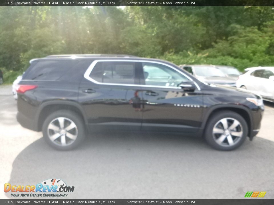 2019 Chevrolet Traverse LT AWD Mosaic Black Metallic / Jet Black Photo #5