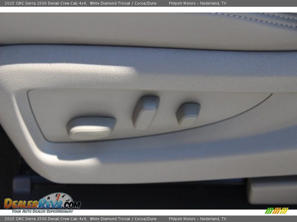 2015 GMC Sierra 1500 Denali Crew Cab 4x4 White Diamond Tricoat / Cocoa/Dune Photo #15