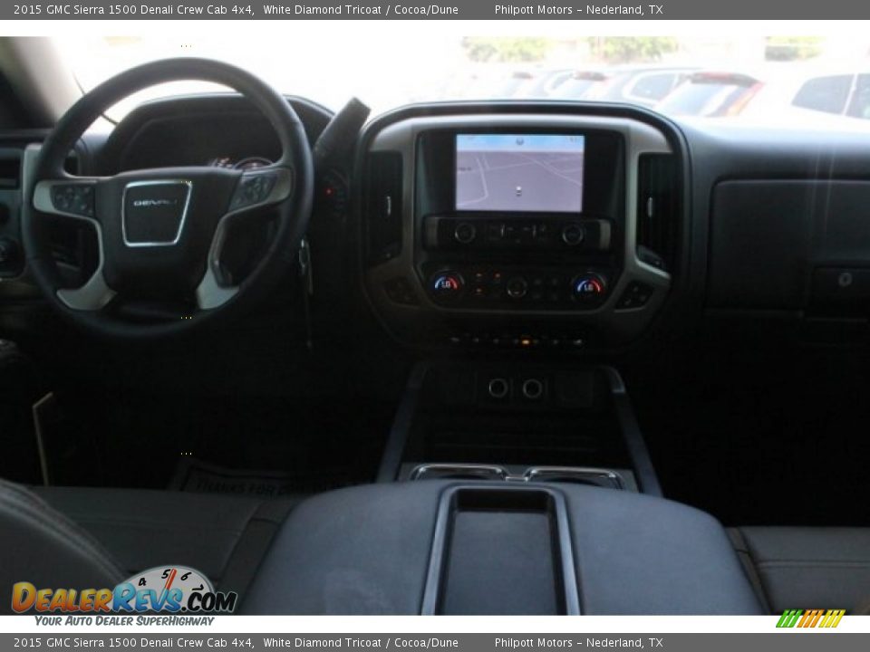 2015 GMC Sierra 1500 Denali Crew Cab 4x4 White Diamond Tricoat / Cocoa/Dune Photo #26
