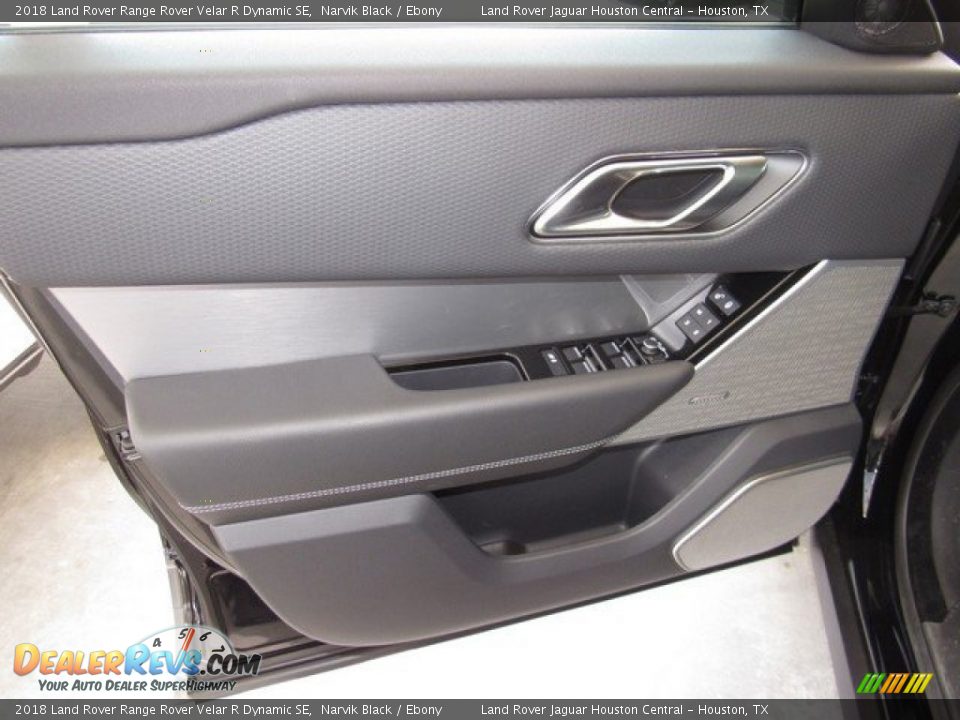 2018 Land Rover Range Rover Velar R Dynamic SE Narvik Black / Ebony Photo #24
