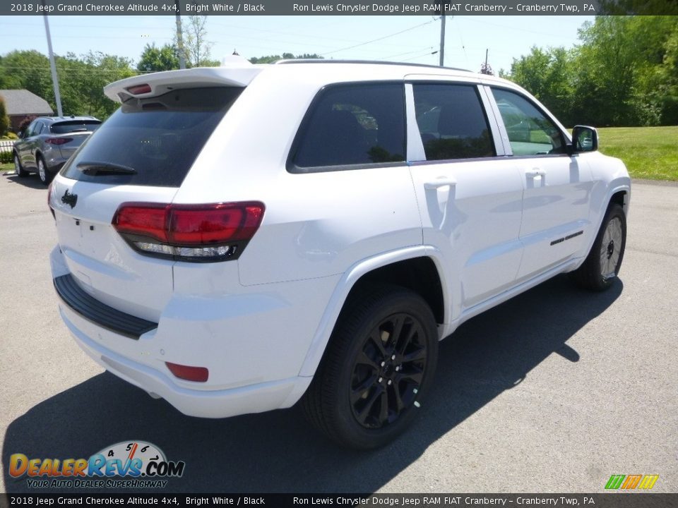 2018 Jeep Grand Cherokee Altitude 4x4 Bright White / Black Photo #5