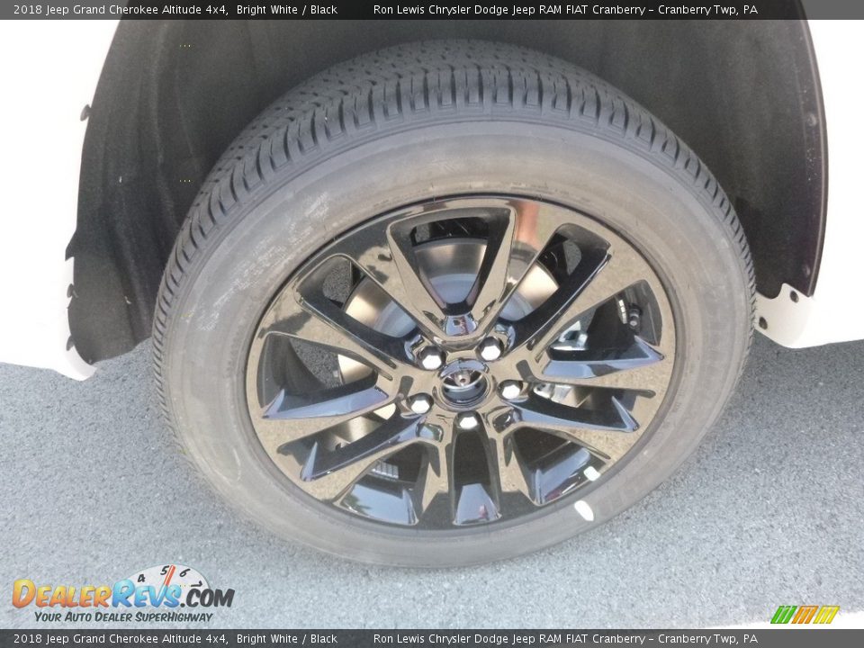 2018 Jeep Grand Cherokee Altitude 4x4 Bright White / Black Photo #9
