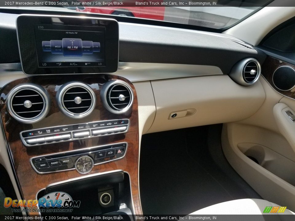 2017 Mercedes-Benz C 300 Sedan Polar White / Silk Beige/Black Photo #20