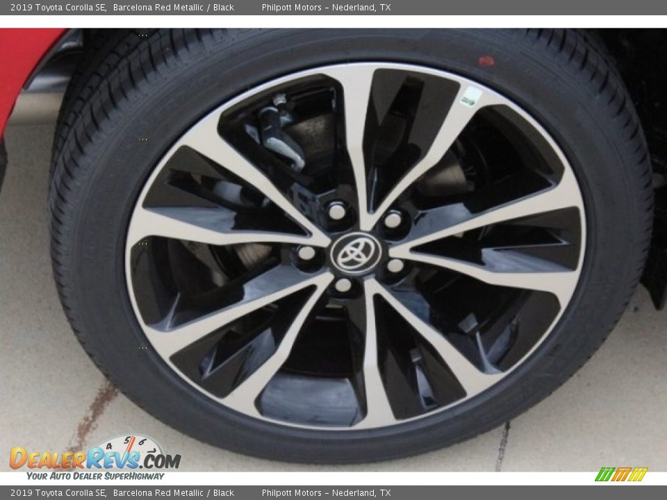 2019 Toyota Corolla SE Barcelona Red Metallic / Black Photo #9