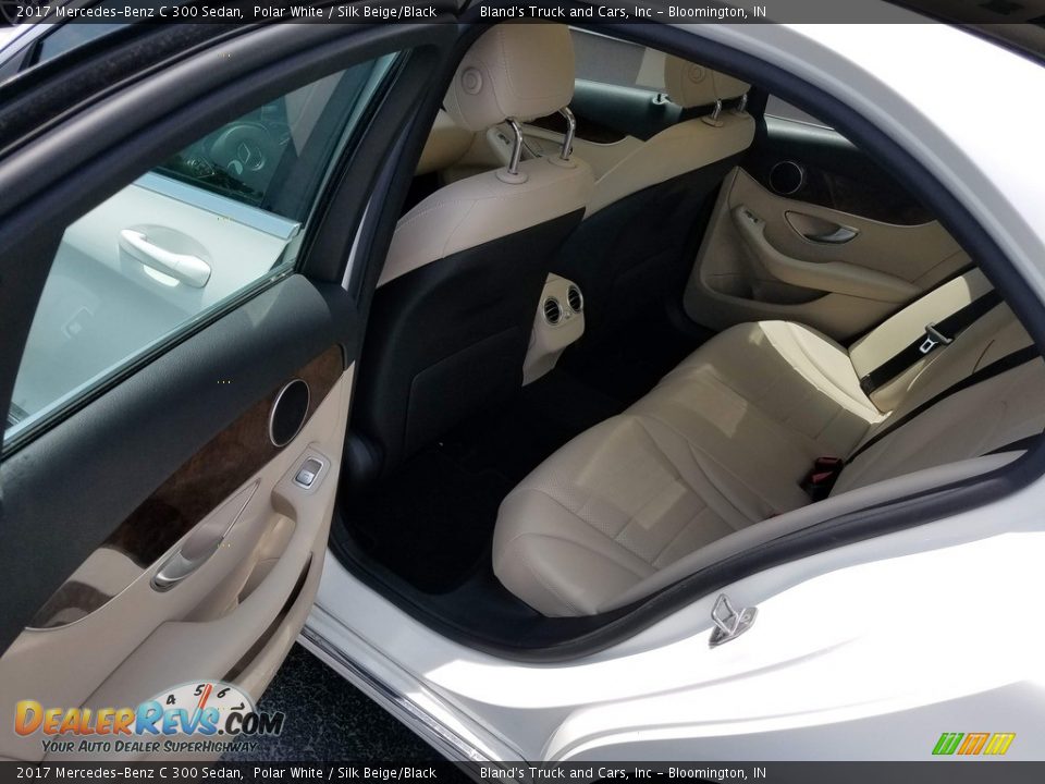 2017 Mercedes-Benz C 300 Sedan Polar White / Silk Beige/Black Photo #35