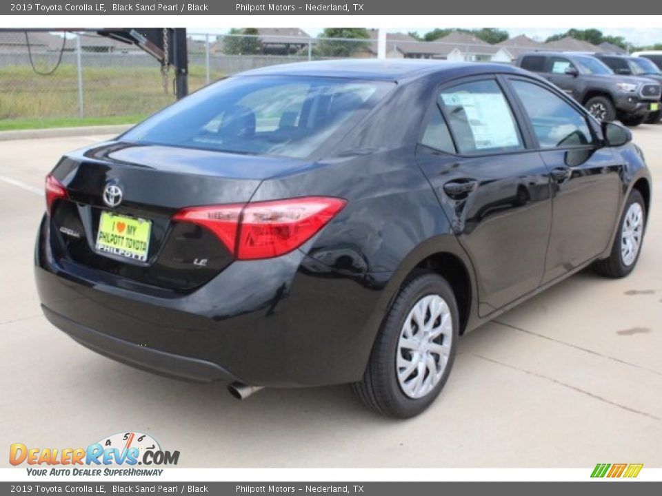 2019 Toyota Corolla LE Black Sand Pearl / Black Photo #8