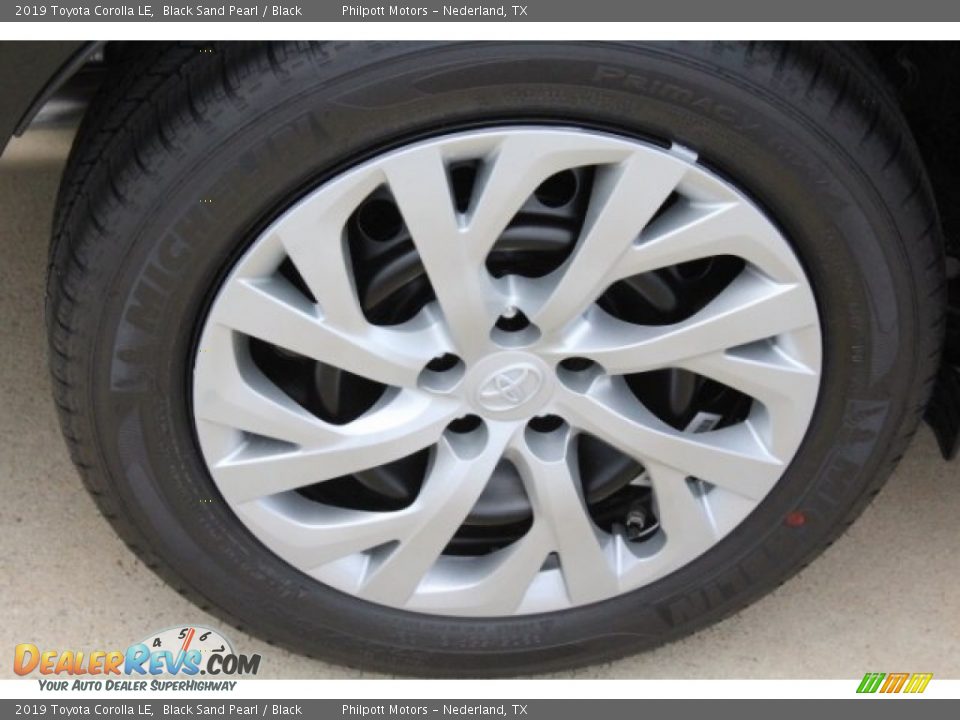 2019 Toyota Corolla LE Black Sand Pearl / Black Photo #9