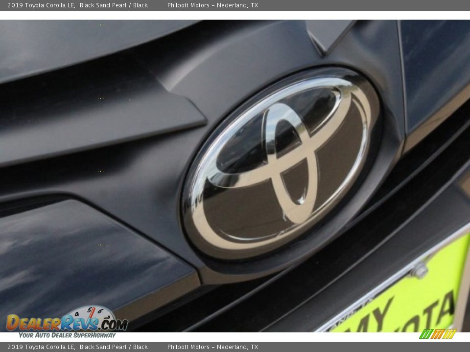 2019 Toyota Corolla LE Black Sand Pearl / Black Photo #11