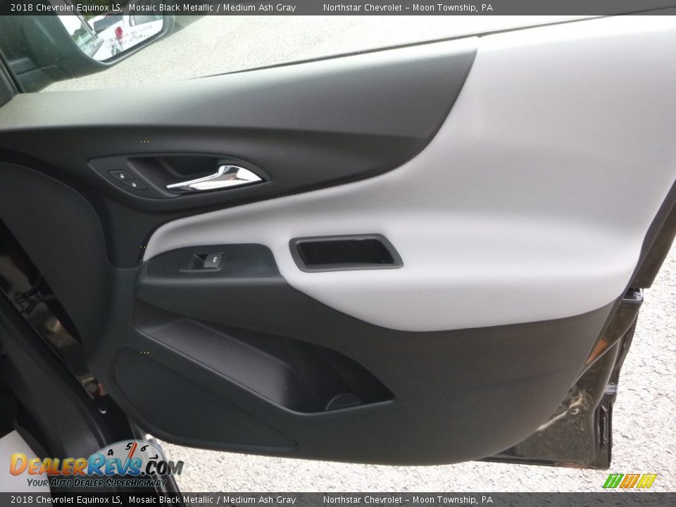 2018 Chevrolet Equinox LS Mosaic Black Metallic / Medium Ash Gray Photo #12