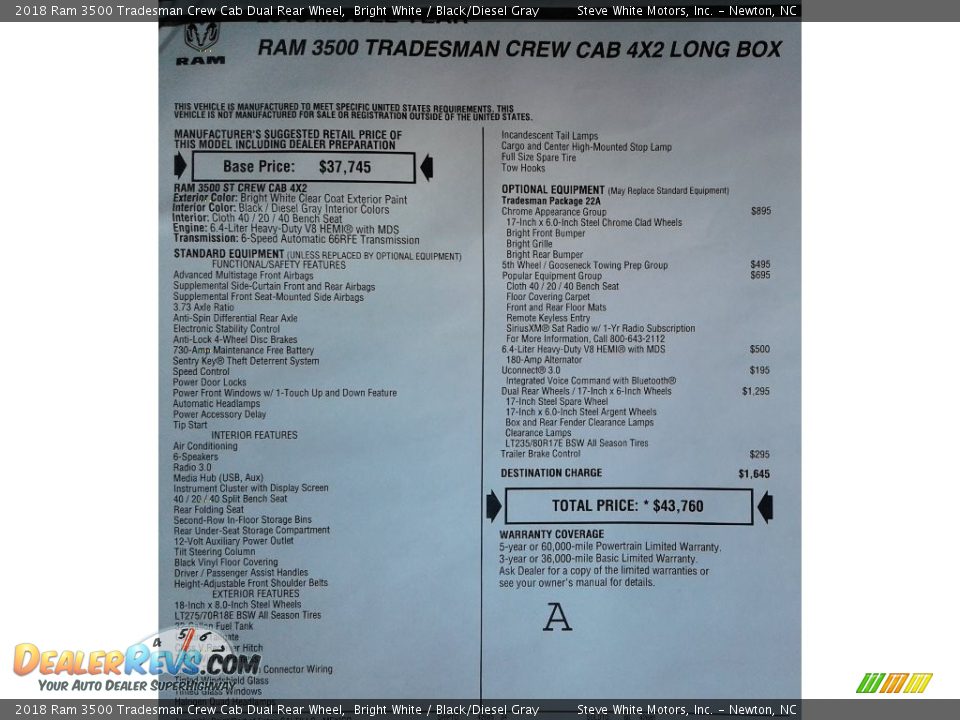 2018 Ram 3500 Tradesman Crew Cab Dual Rear Wheel Bright White / Black/Diesel Gray Photo #29