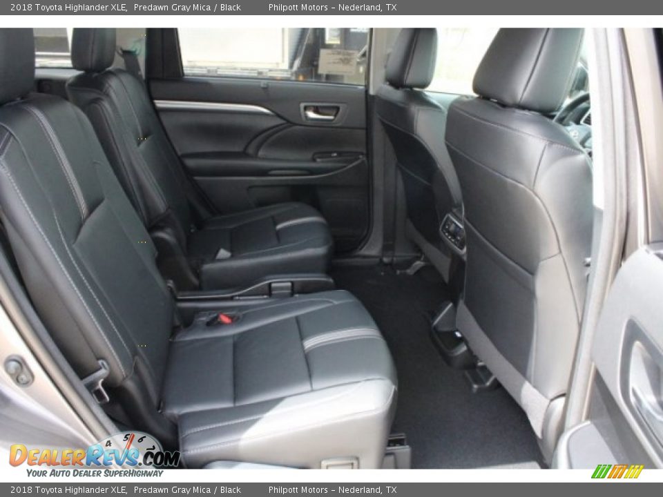 2018 Toyota Highlander XLE Predawn Gray Mica / Black Photo #31