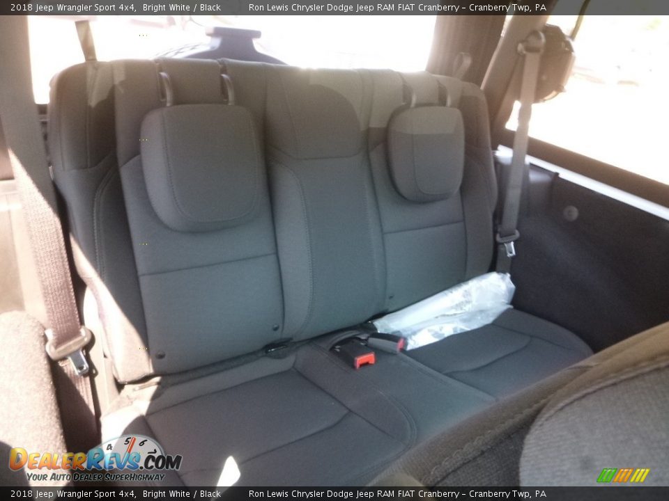 2018 Jeep Wrangler Sport 4x4 Bright White / Black Photo #12