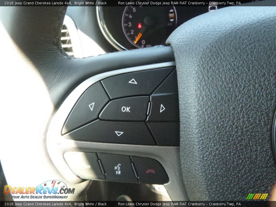 2018 Jeep Grand Cherokee Laredo 4x4 Bright White / Black Photo #18