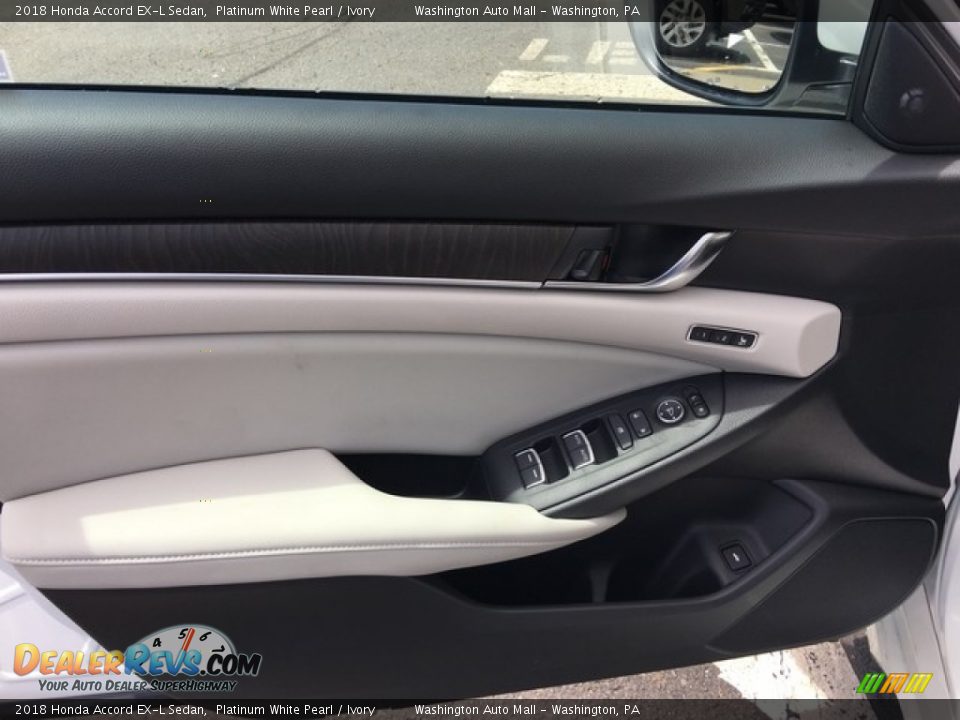 2018 Honda Accord EX-L Sedan Platinum White Pearl / Ivory Photo #10