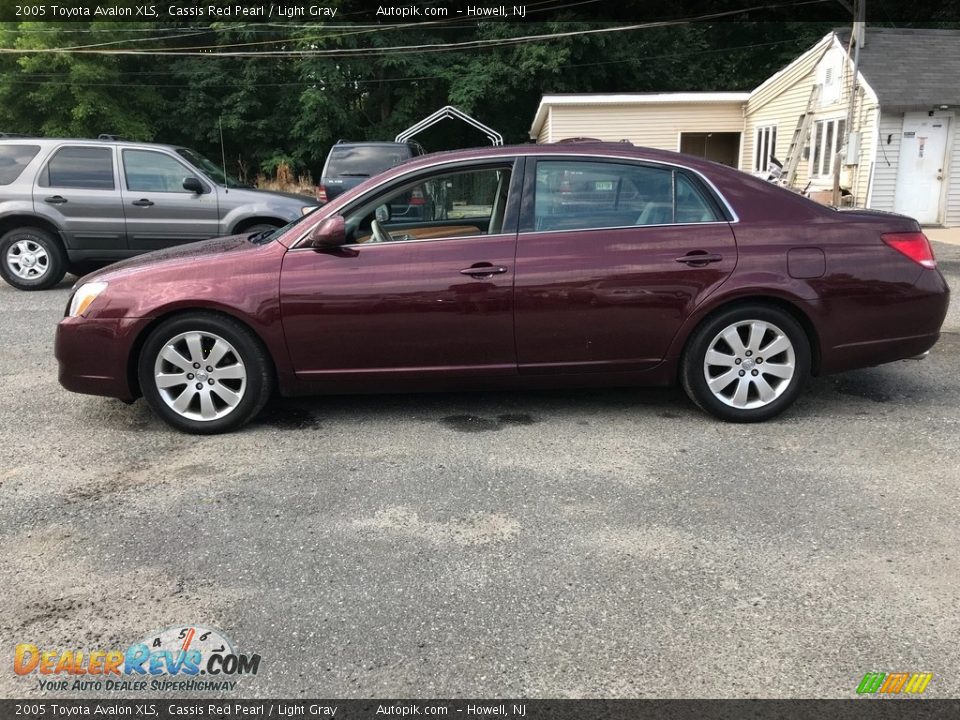 2005 Toyota Avalon XLS Cassis Red Pearl / Light Gray Photo #3