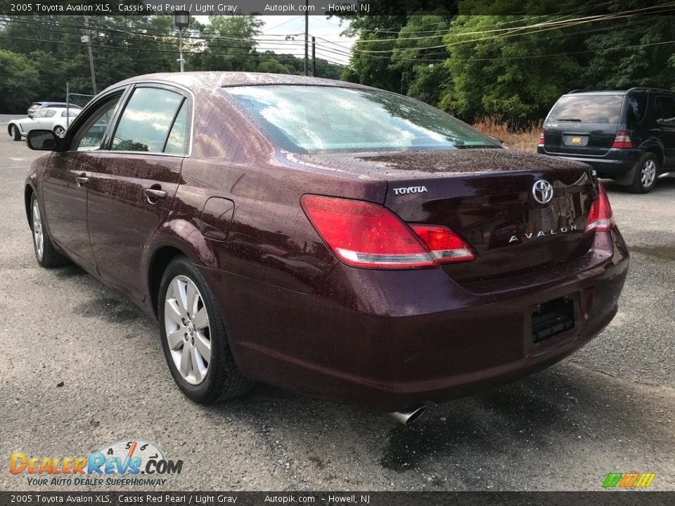 2005 Toyota Avalon XLS Cassis Red Pearl / Light Gray Photo #4