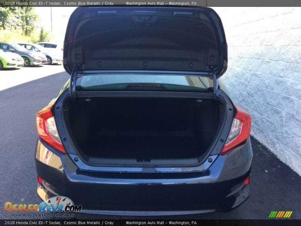 2018 Honda Civic EX-T Sedan Cosmic Blue Metallic / Gray Photo #24