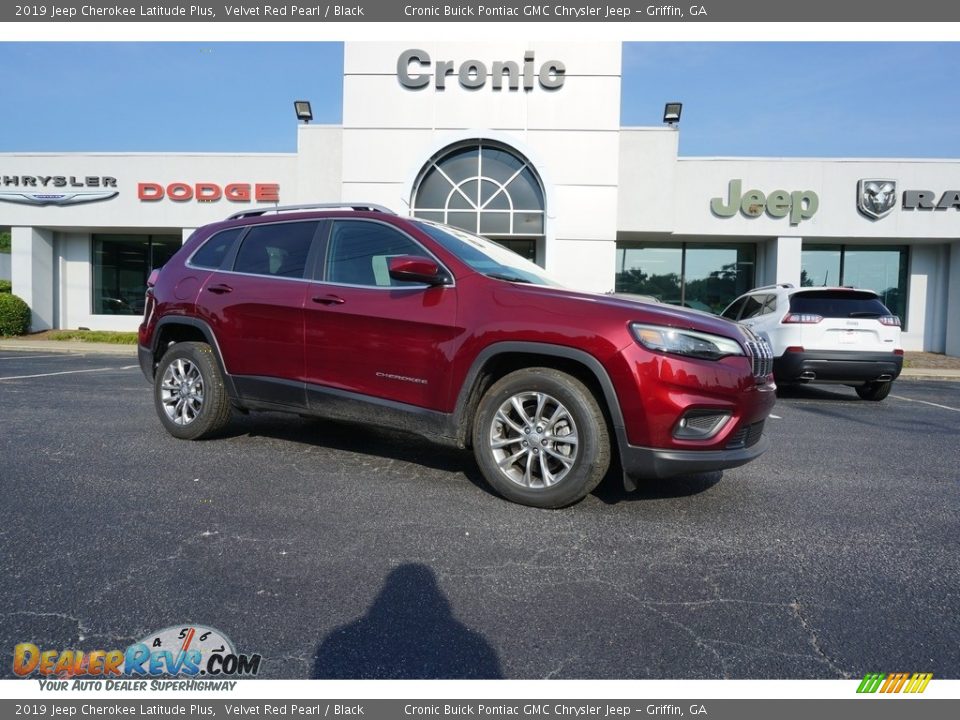 2019 Jeep Cherokee Latitude Plus Velvet Red Pearl / Black Photo #1