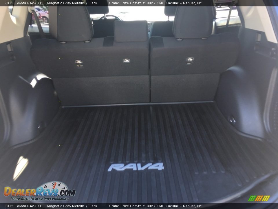 2015 Toyota RAV4 XLE Magnetic Gray Metallic / Black Photo #15