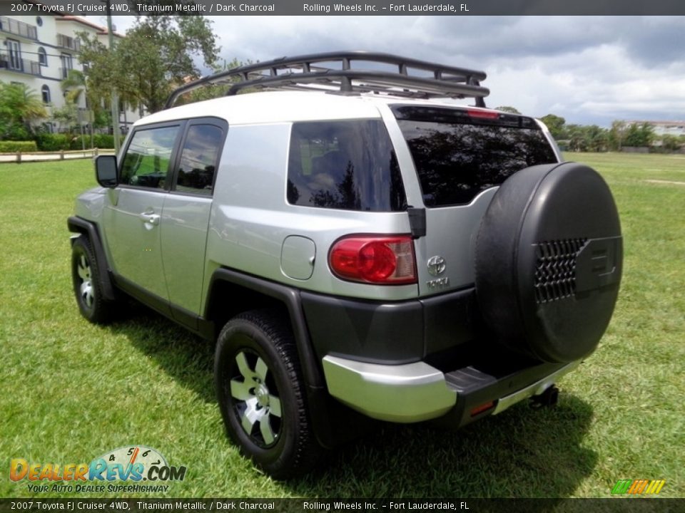 2007 Toyota FJ Cruiser 4WD Titanium Metallic / Dark Charcoal Photo #5