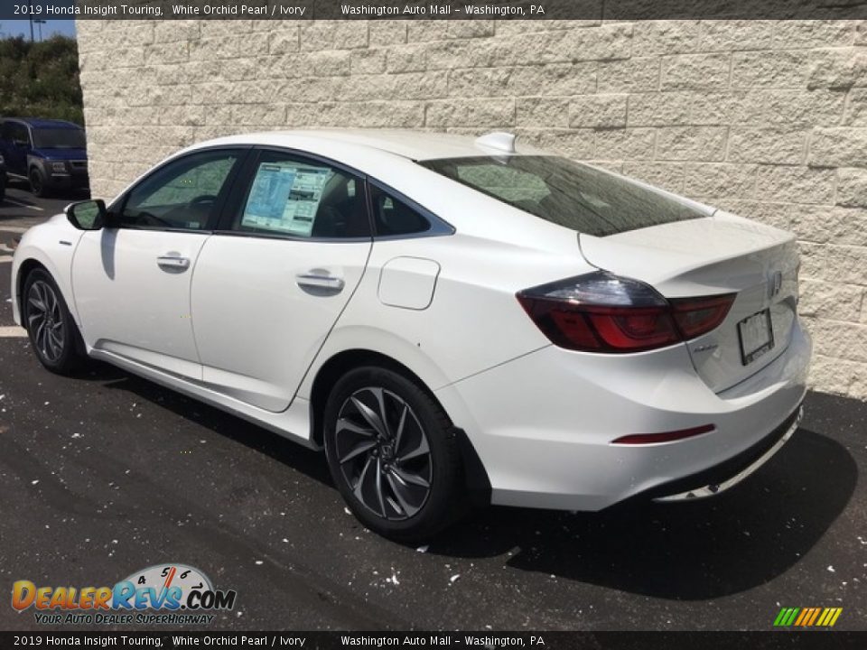 2019 Honda Insight Touring White Orchid Pearl / Ivory Photo #6