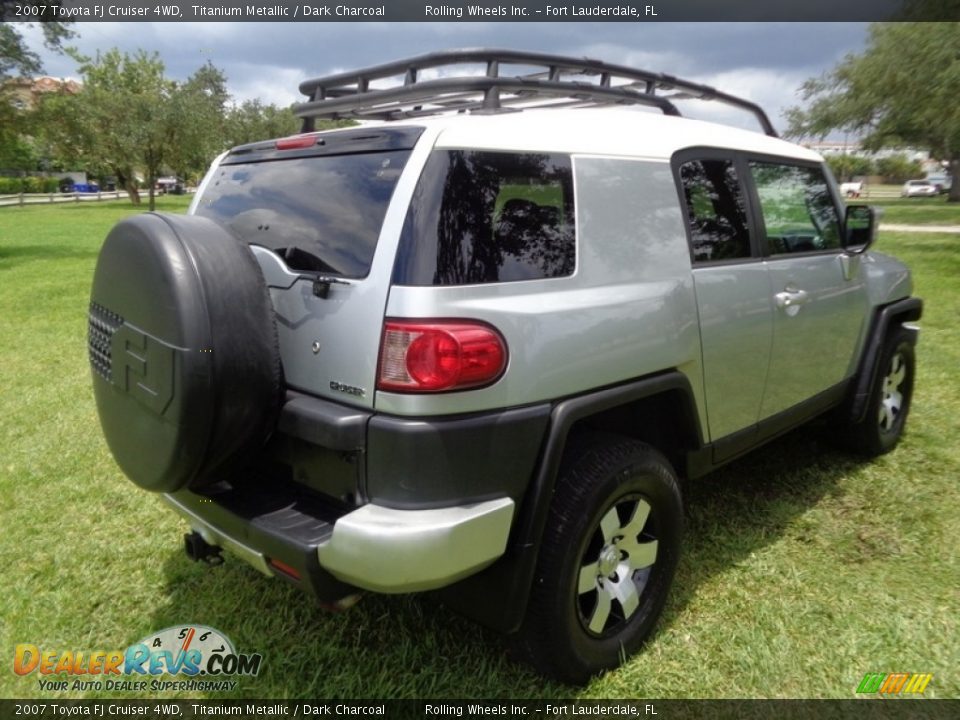2007 Toyota FJ Cruiser 4WD Titanium Metallic / Dark Charcoal Photo #9