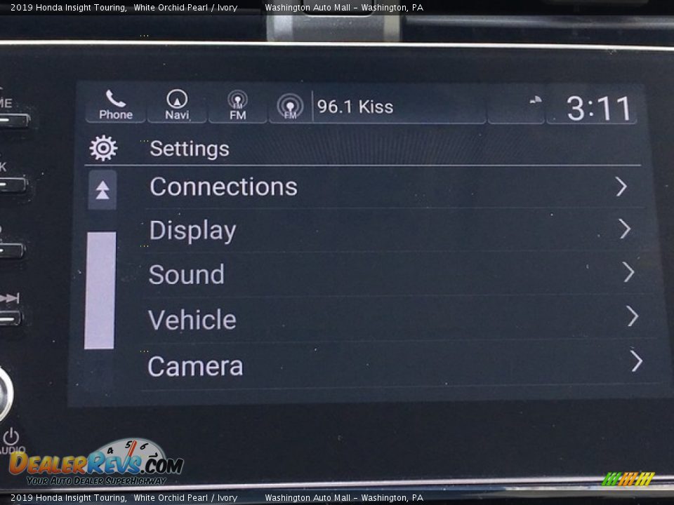 2019 Honda Insight Touring White Orchid Pearl / Ivory Photo #21