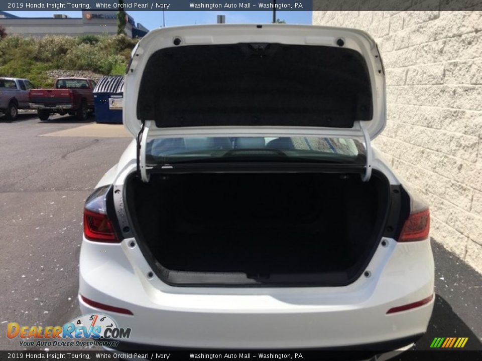 2019 Honda Insight Touring White Orchid Pearl / Ivory Photo #26