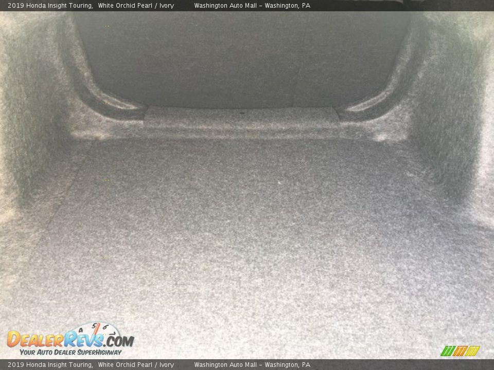 2019 Honda Insight Touring White Orchid Pearl / Ivory Photo #27