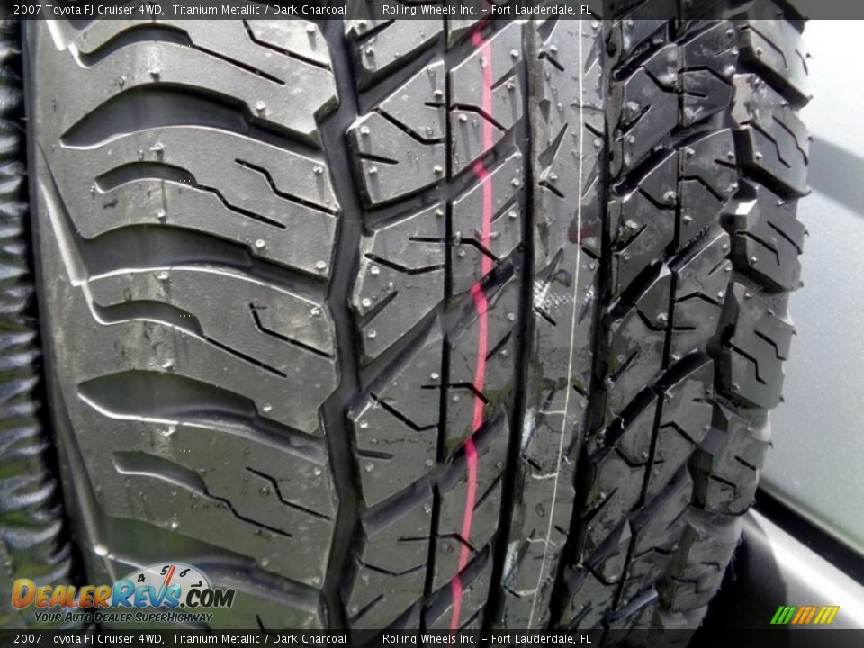 2007 Toyota FJ Cruiser 4WD Titanium Metallic / Dark Charcoal Photo #20