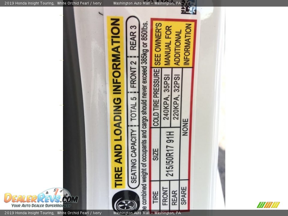 2019 Honda Insight Touring White Orchid Pearl / Ivory Photo #28