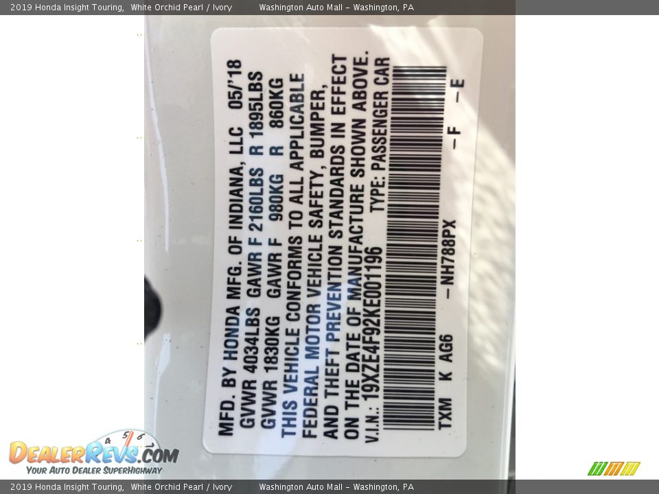 2019 Honda Insight Touring White Orchid Pearl / Ivory Photo #29