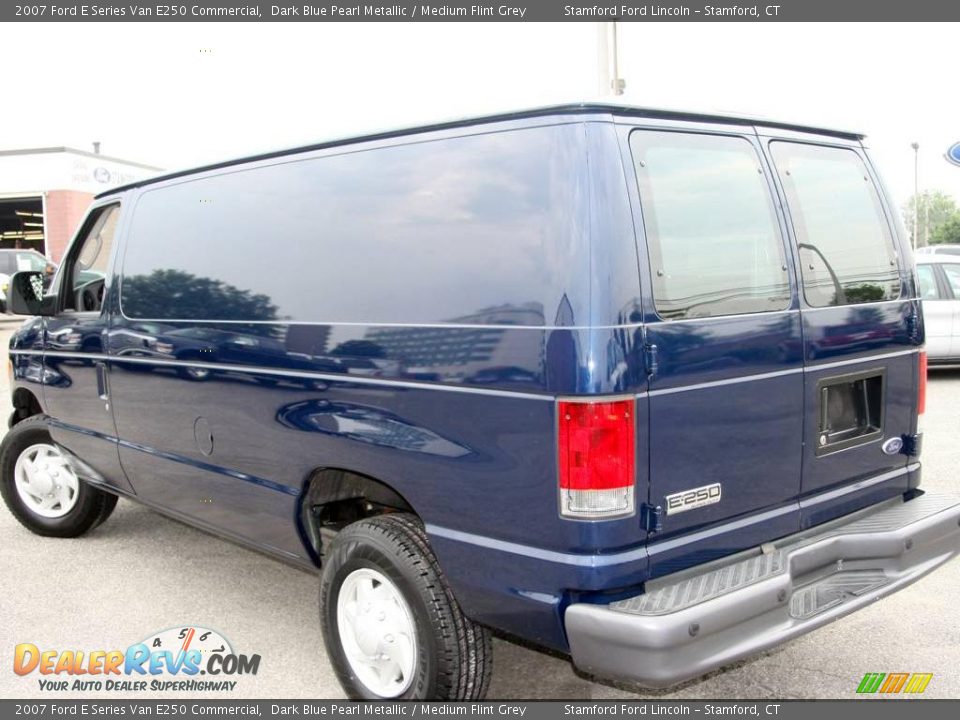 2007 Ford E Series Van E250 Commercial Dark Blue Pearl Metallic / Medium Flint Grey Photo #7