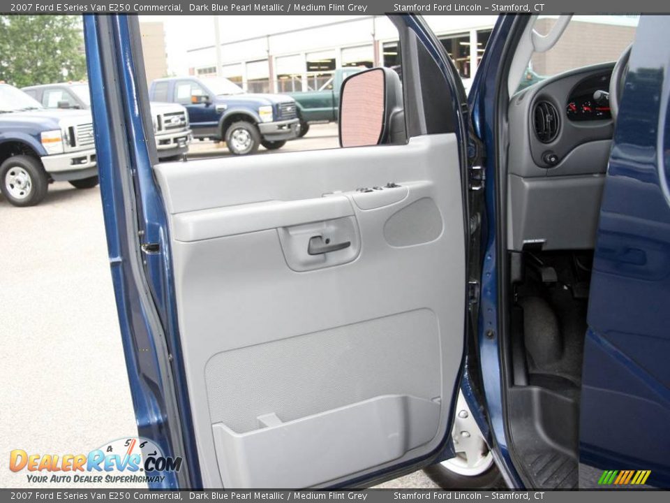 2007 Ford E Series Van E250 Commercial Dark Blue Pearl Metallic / Medium Flint Grey Photo #11