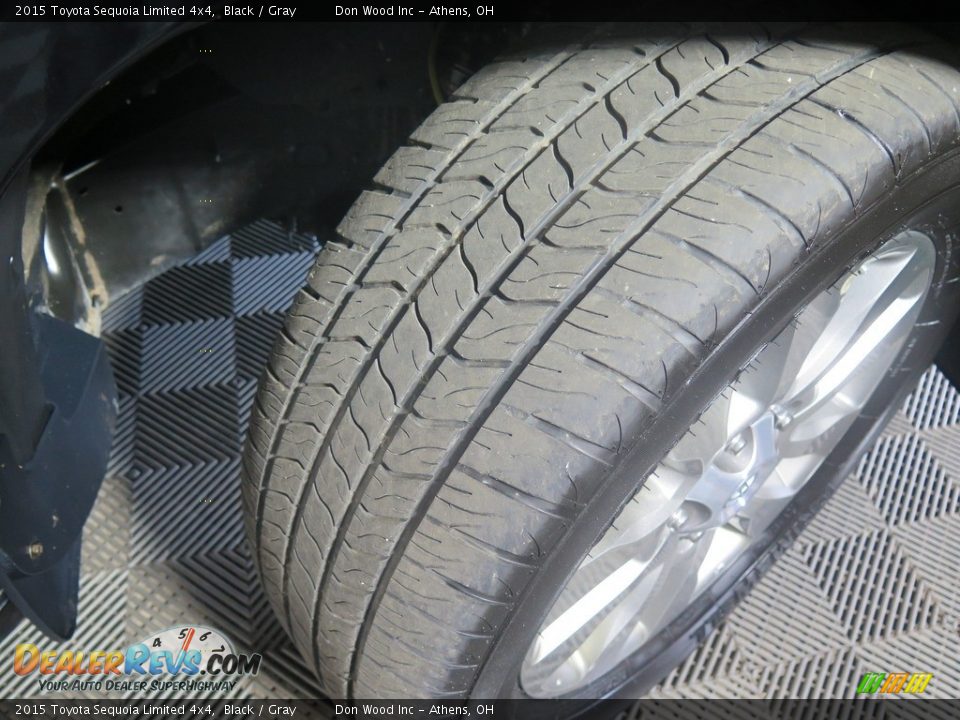 2015 Toyota Sequoia Limited 4x4 Black / Gray Photo #26