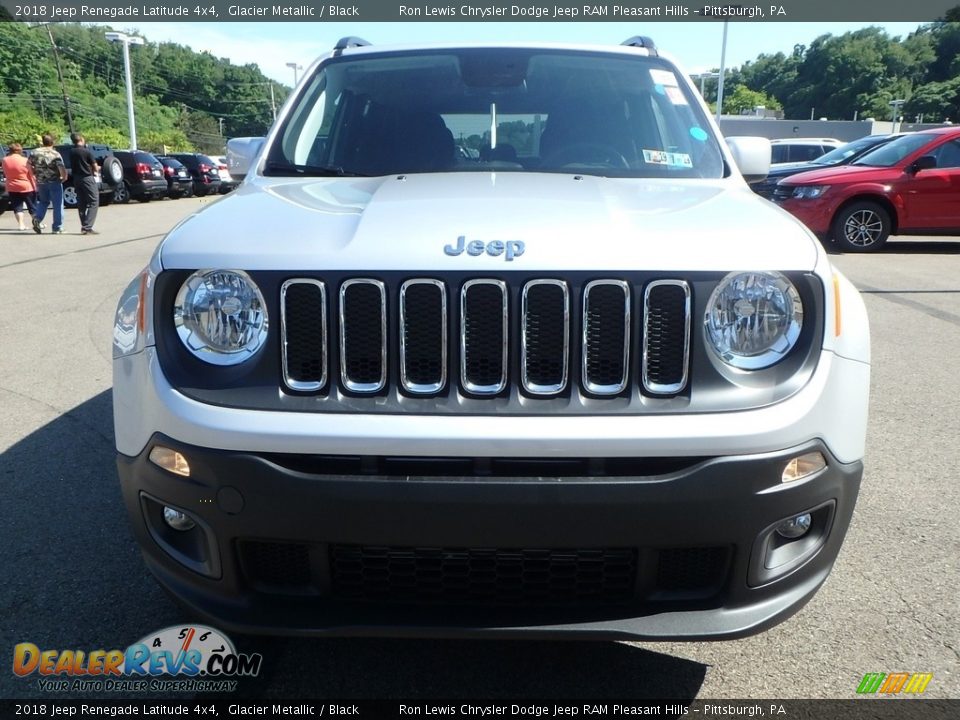 2018 Jeep Renegade Latitude 4x4 Glacier Metallic / Black Photo #8