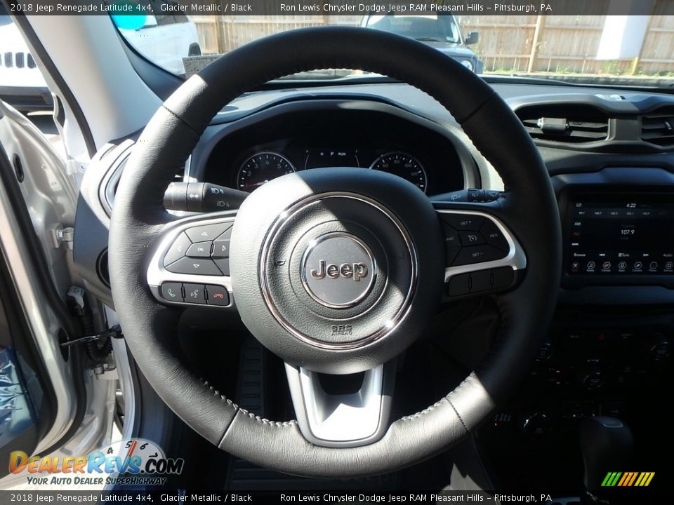 2018 Jeep Renegade Latitude 4x4 Glacier Metallic / Black Photo #19
