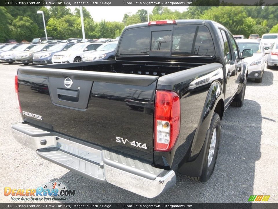 2018 Nissan Frontier SV Crew Cab 4x4 Magnetic Black / Beige Photo #6