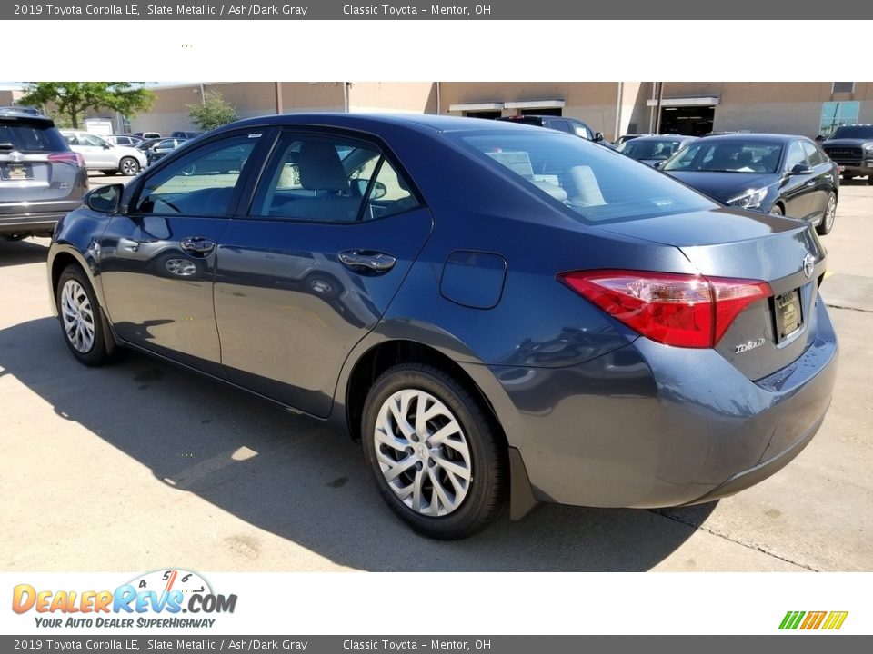 2019 Toyota Corolla LE Slate Metallic / Ash/Dark Gray Photo #2