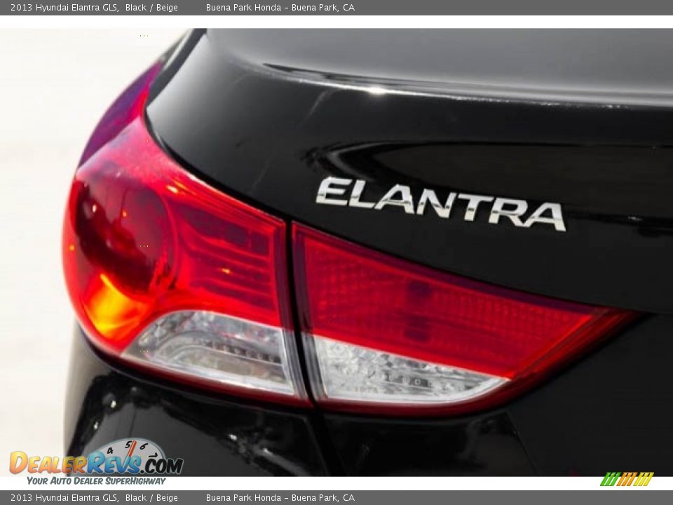 2013 Hyundai Elantra GLS Black / Beige Photo #11