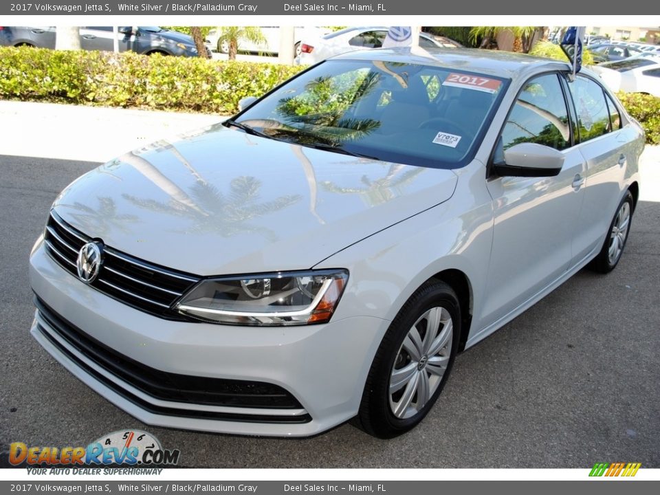 2017 Volkswagen Jetta S White Silver / Black/Palladium Gray Photo #4