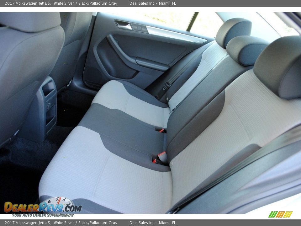 2017 Volkswagen Jetta S White Silver / Black/Palladium Gray Photo #11