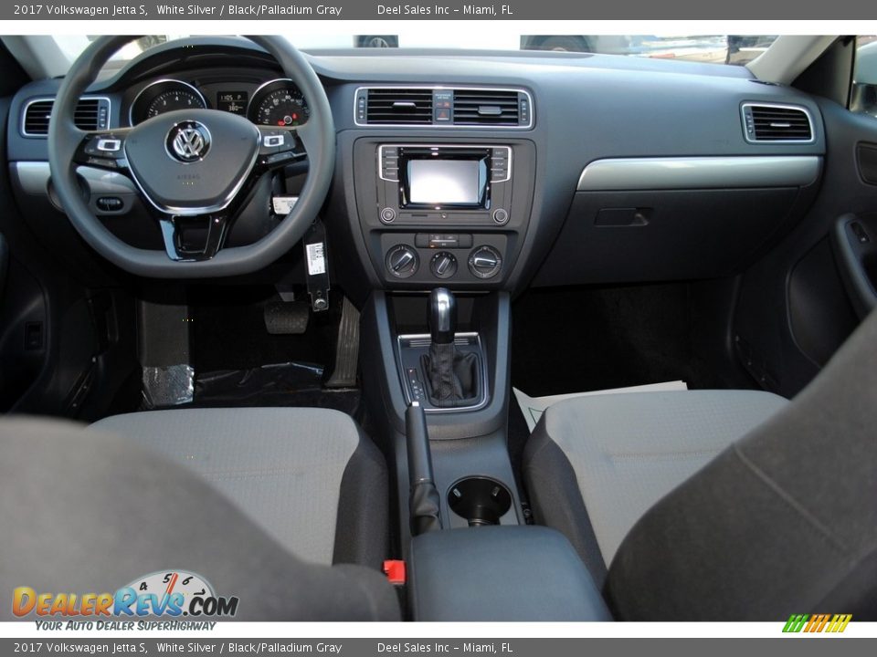 2017 Volkswagen Jetta S White Silver / Black/Palladium Gray Photo #12