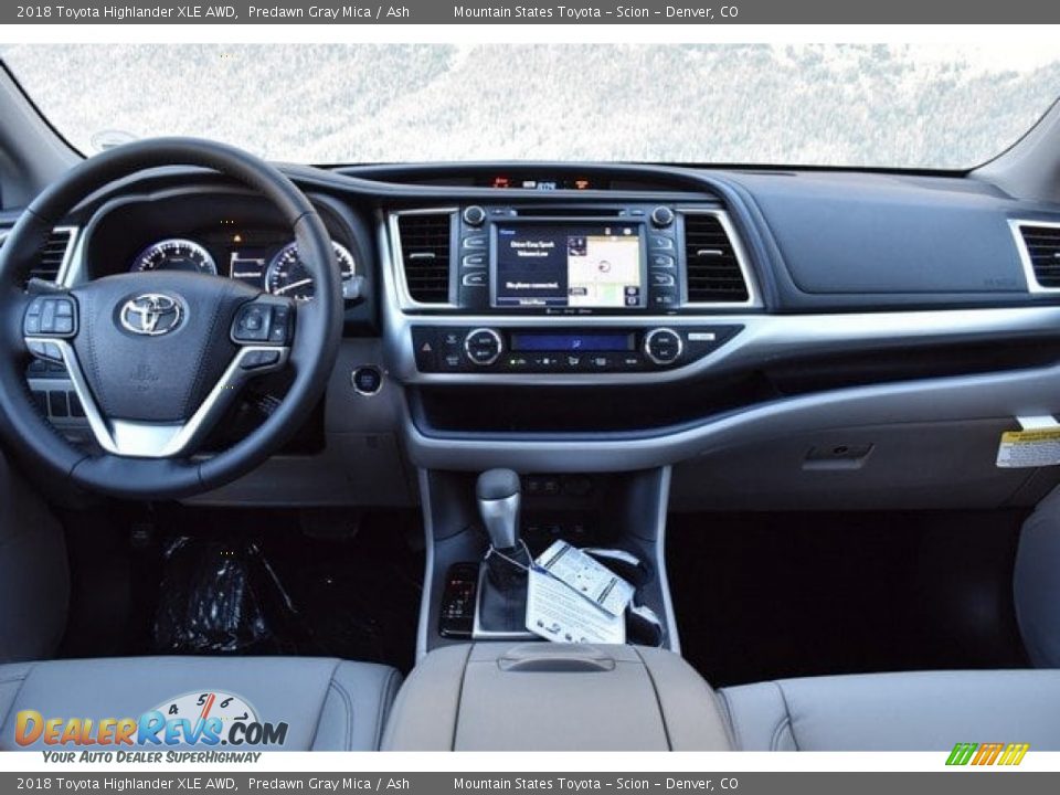 2018 Toyota Highlander XLE AWD Predawn Gray Mica / Ash Photo #8